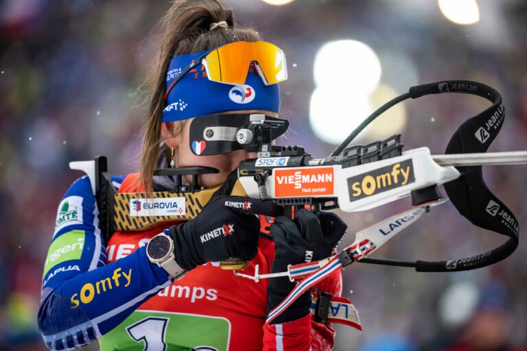 Caroline Colombo revient sur ses ressentis aux mondiaux de biathlon de la saison 2022-2023